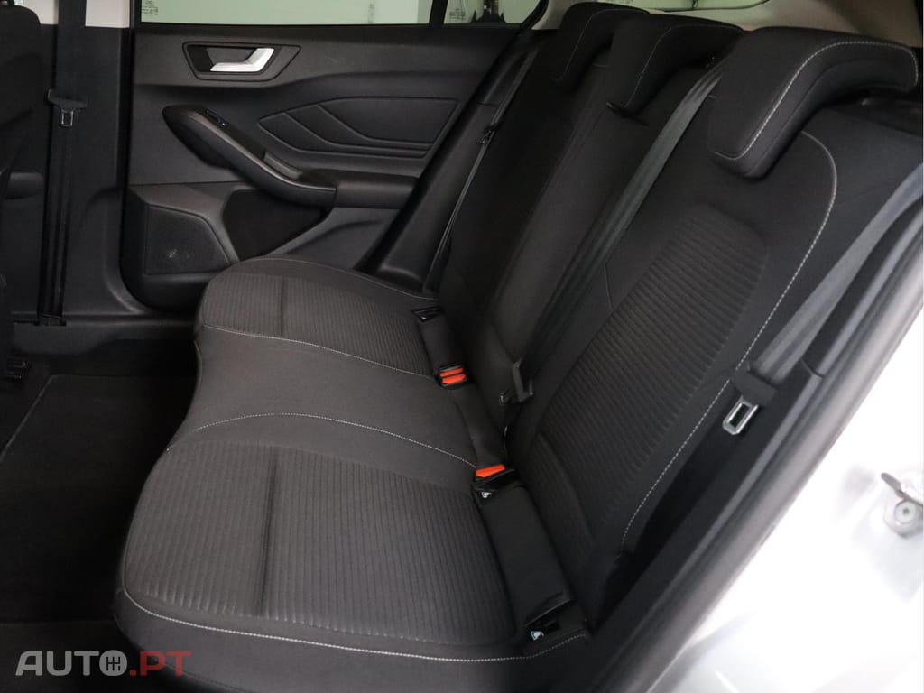 Ford Focus 1.5 TDCI 120cv TITANIUM