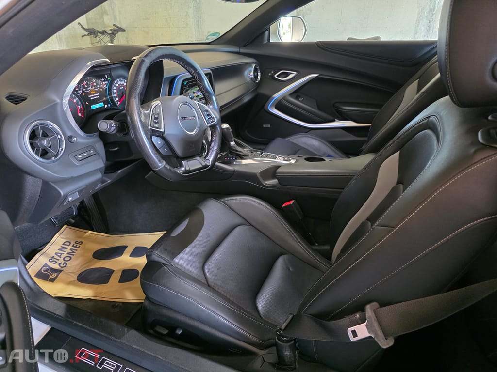 Chevrolet Camaro 2.0 Aut.