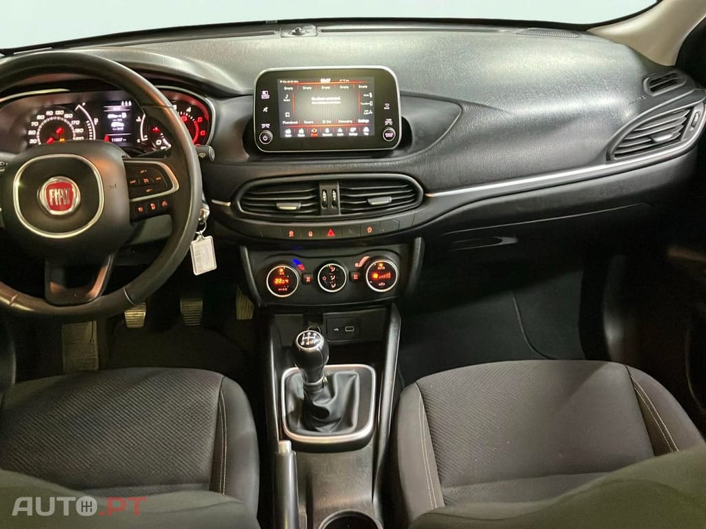 Fiat Tipo 1.3 M-Jet Lounge