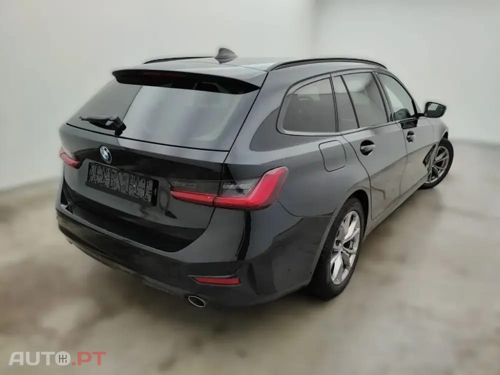 BMW 318 d Touring Auto