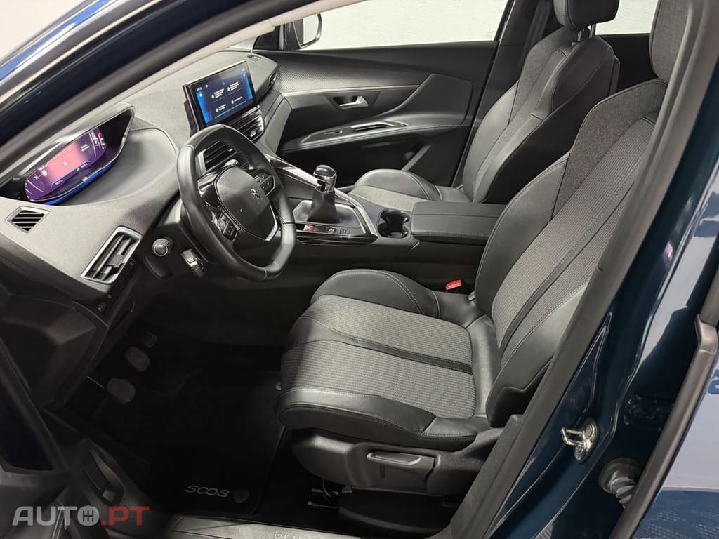 Peugeot 5008 1.2 PureTech Allure
