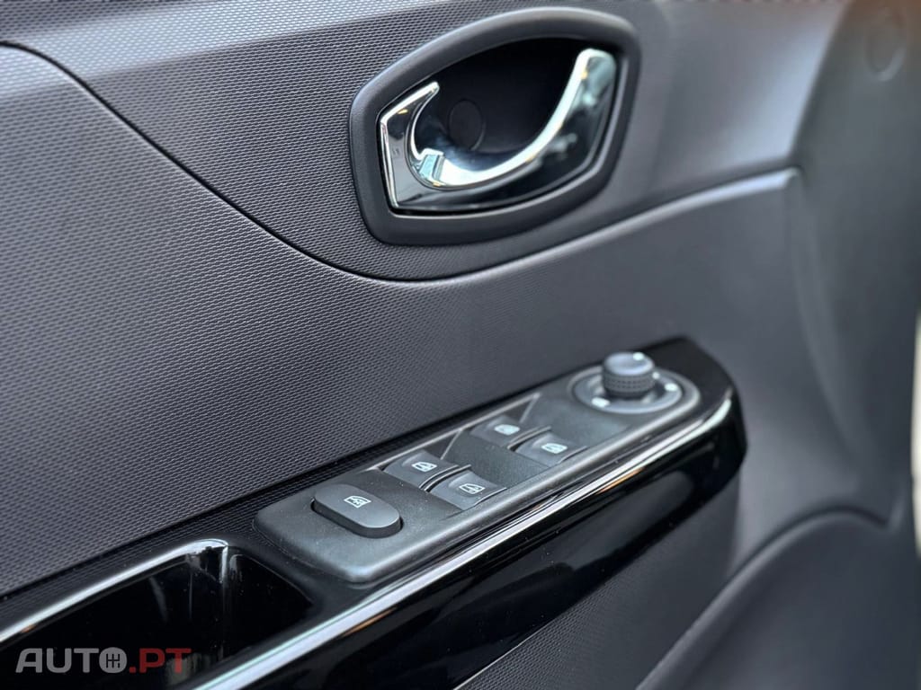 Renault Captur TCE 120 INTENS EDC