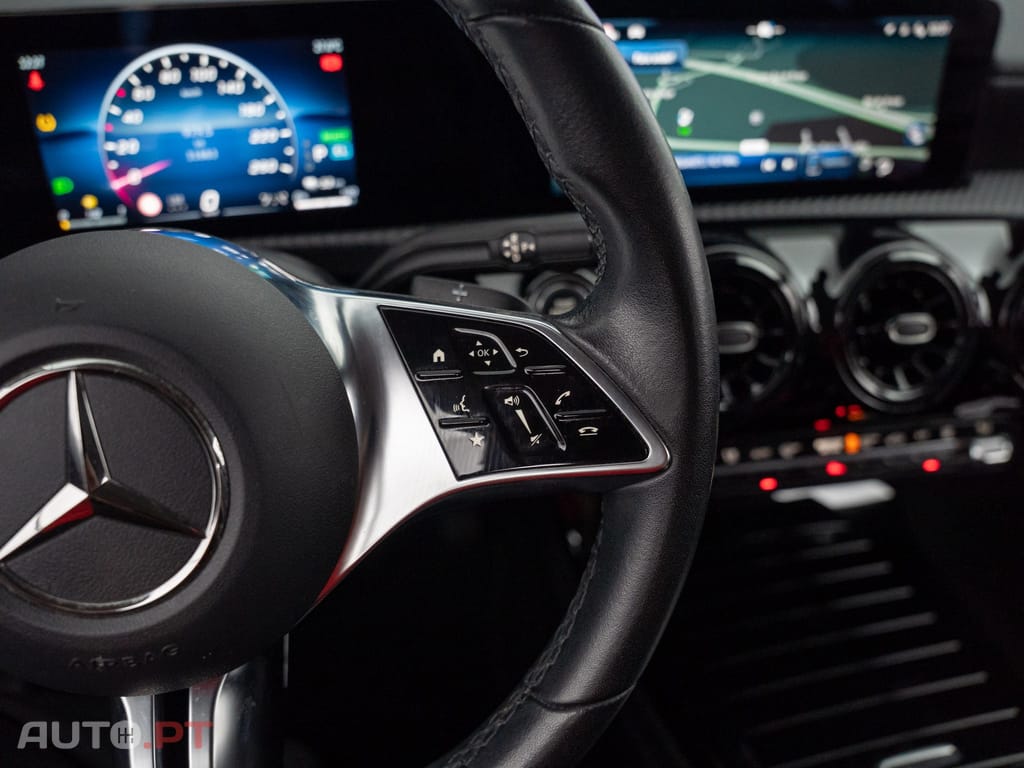 Mercedes-Benz A 250 e