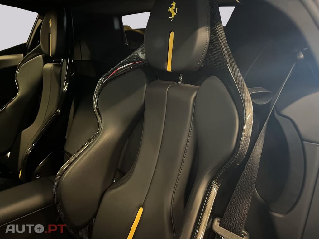 Ferrari SF90 I.V.A DEDUTIVEL 