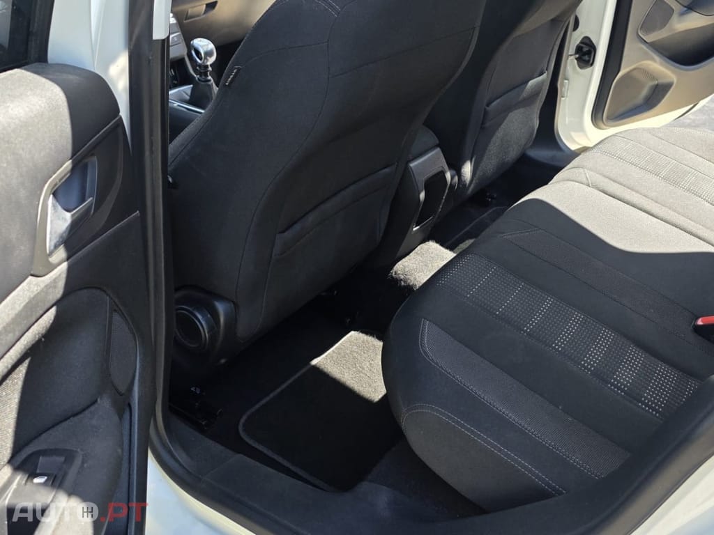 Peugeot 308 1.6 BlueHDi Style