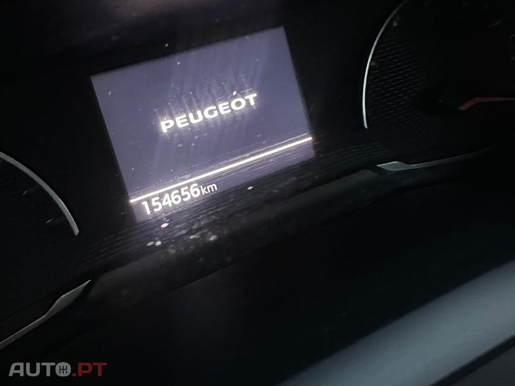 Peugeot 208 1.5 BlueHDi Active Business Pack