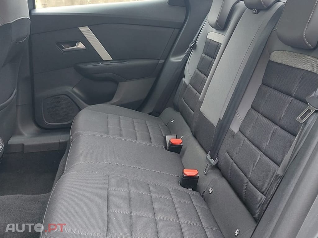 Citroen e-C4 156 Extended-Range MAX