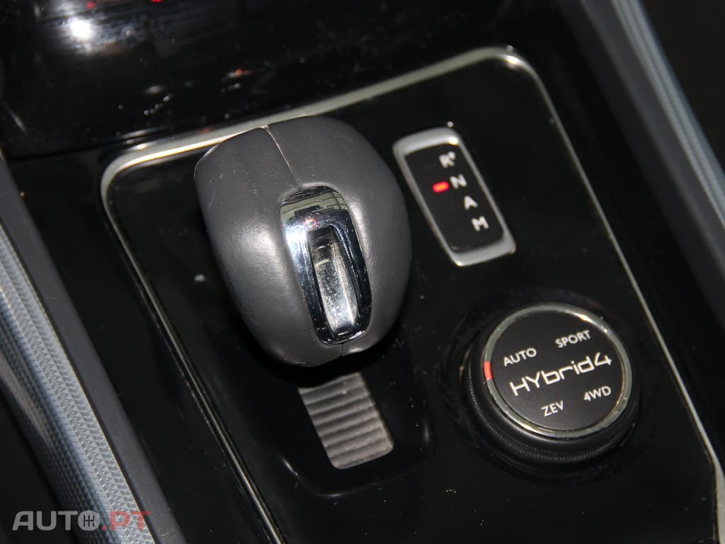 Peugeot 508 2.0 HDi Hybrid4 2-Tronic