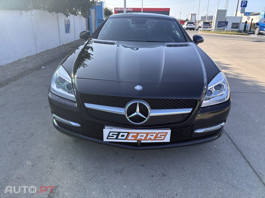 Mercedes-Benz SLK 200 BlueEFFICIENCY 7G-TRONIC Edition 1