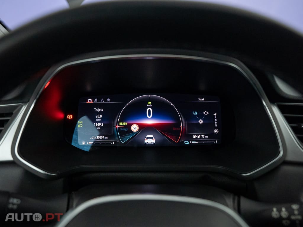 Renault Captur 1.6 E-Tech Plug-In Intens