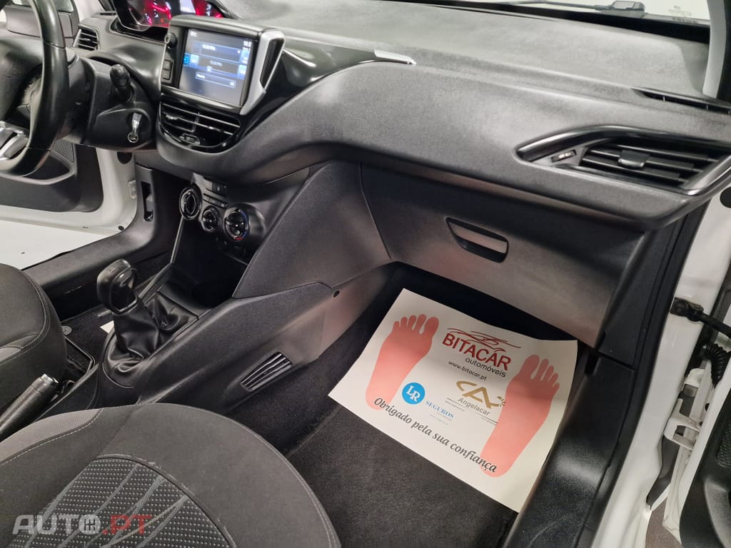 Peugeot 208 1.4 HDi Active