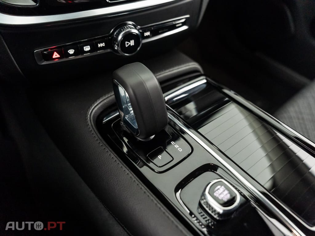 Volvo V60 2.0 T6 AWD TE Essential