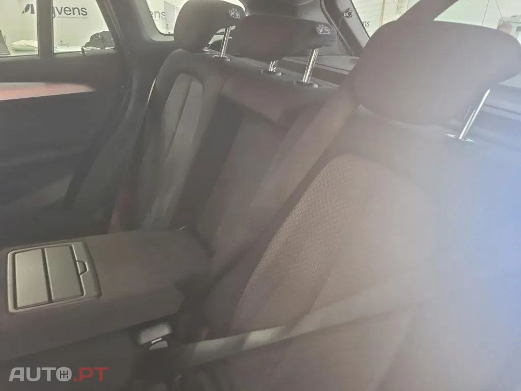 BMW X1 25 e xDrive Corporate Edition