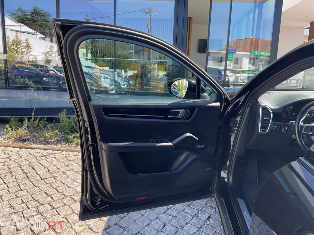 Porsche Cayenne E-Hybrid