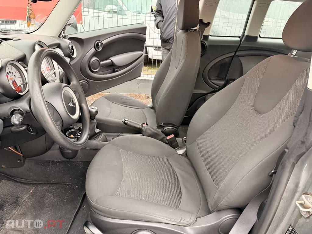 MINI Clubman Cooper D