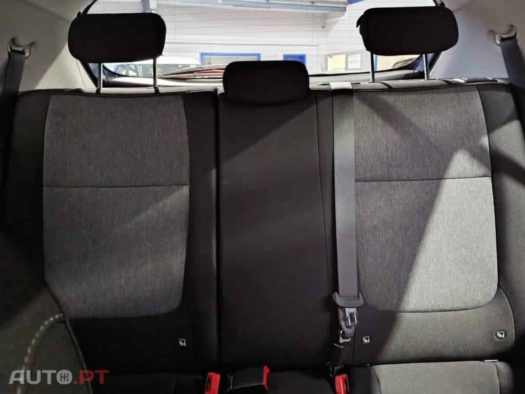 Kia Stonic 1.2 MPi Dynamic