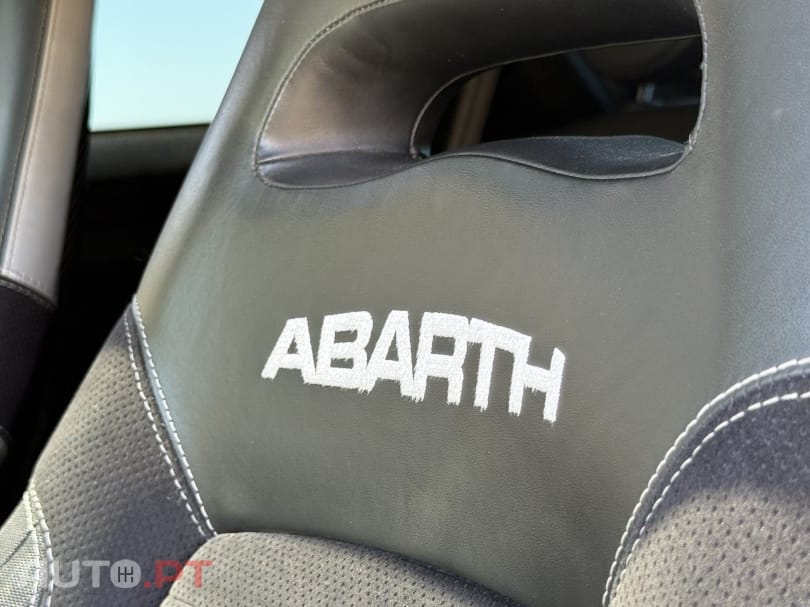 Abarth 595 1.4 T-Jet Competizione MTA
