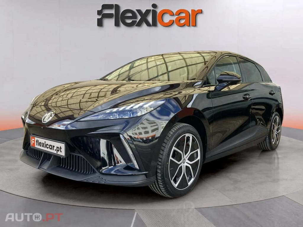 MG MG4 64 kWh Luxury