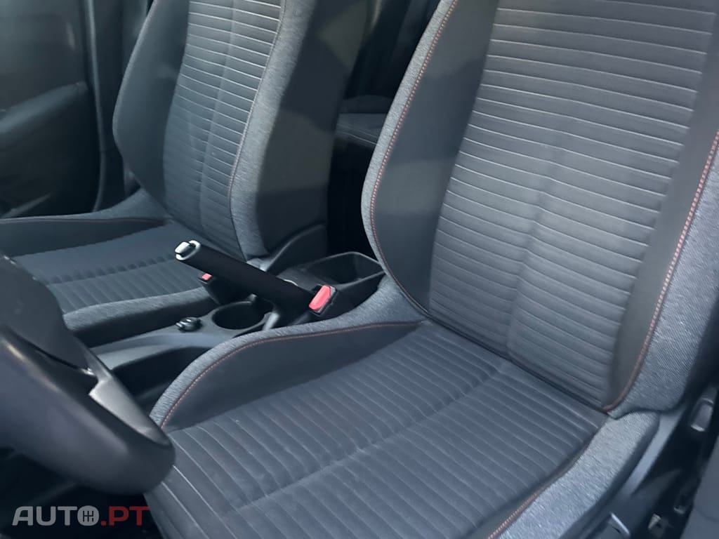 Peugeot 208 1.5 BlueHDi Active Business Pack