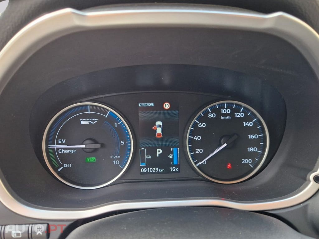 Mitsubishi Eclipse Cross 2.4 PLUG-IN HYBRID 4WD I.V.A DEDUTÍVEL 