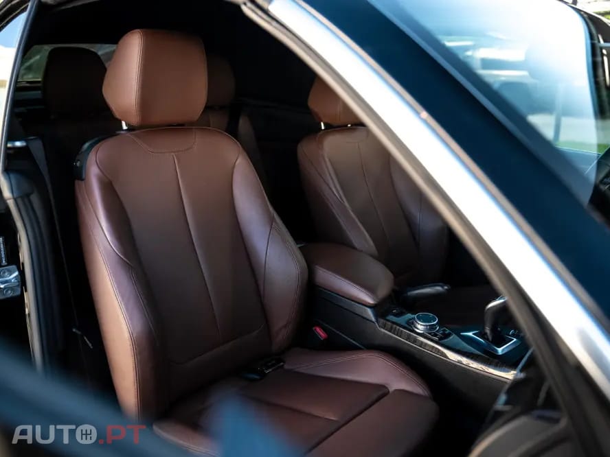 BMW 228 i Pack M Auto