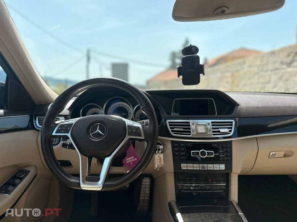 Mercedes-Benz E 250 CDi Avantgarde Auto