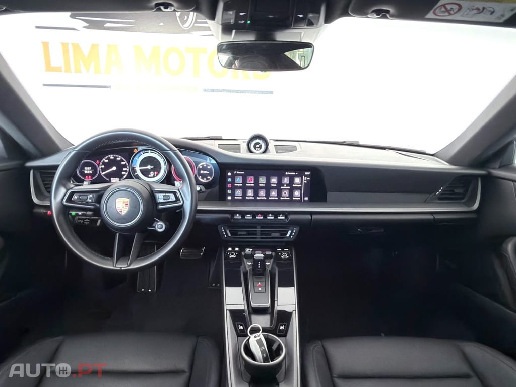 Porsche 911 Carrera PDK