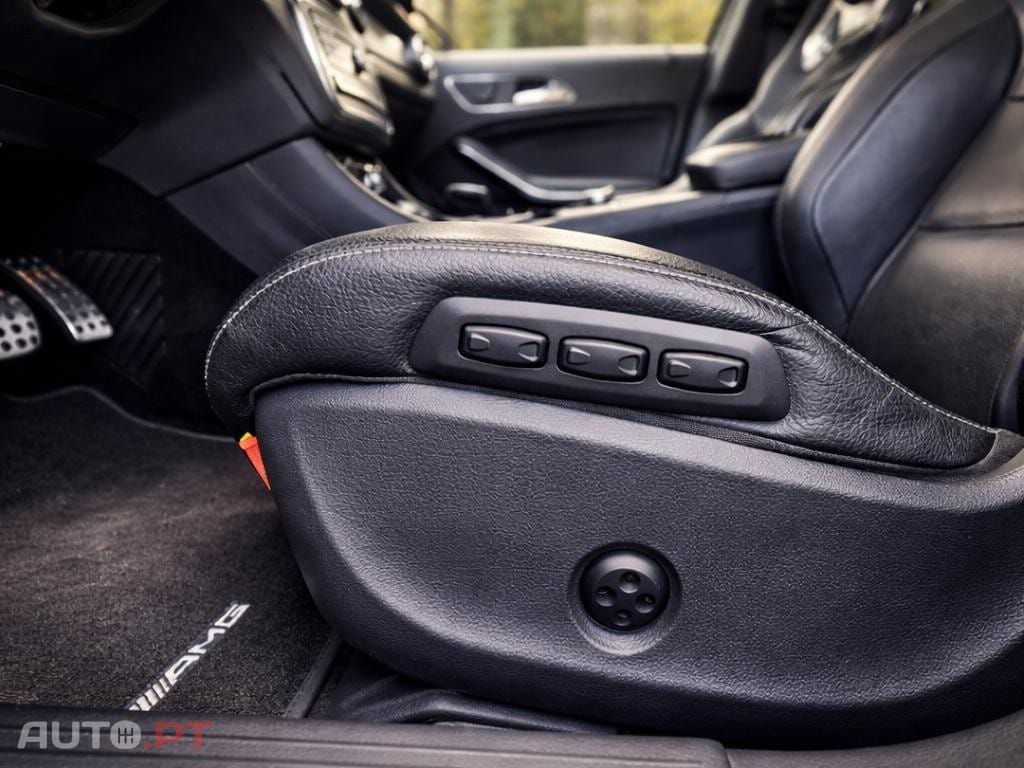 Mercedes-Benz GLA 45 AMG 4-Matic