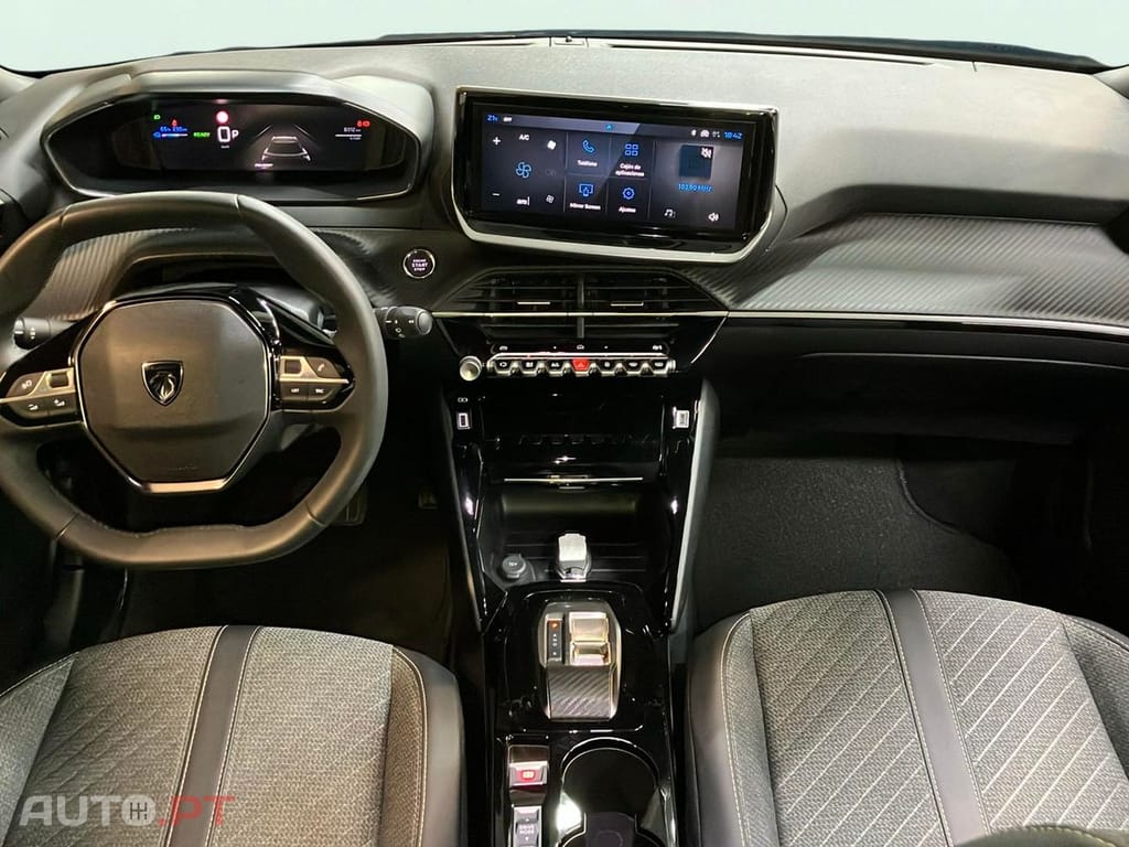 Peugeot E-2008 54 kWh Allure