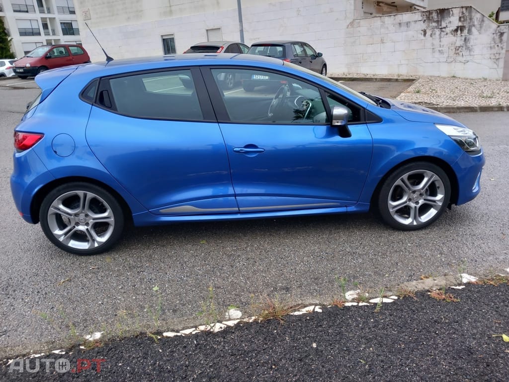 Renault Clio TCe 120 EDC GT