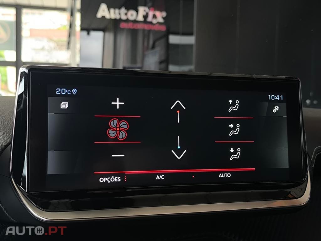 Peugeot 2008 1.5 BlueHDi GT EAT8