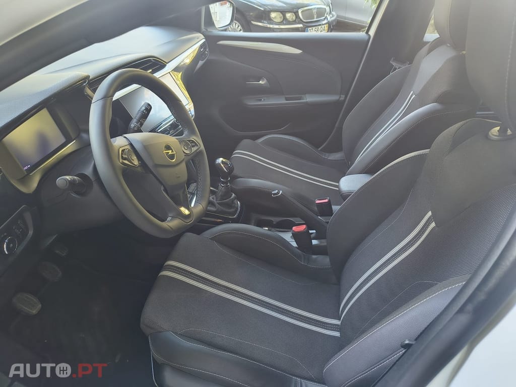 Opel Corsa 1.2 T GS