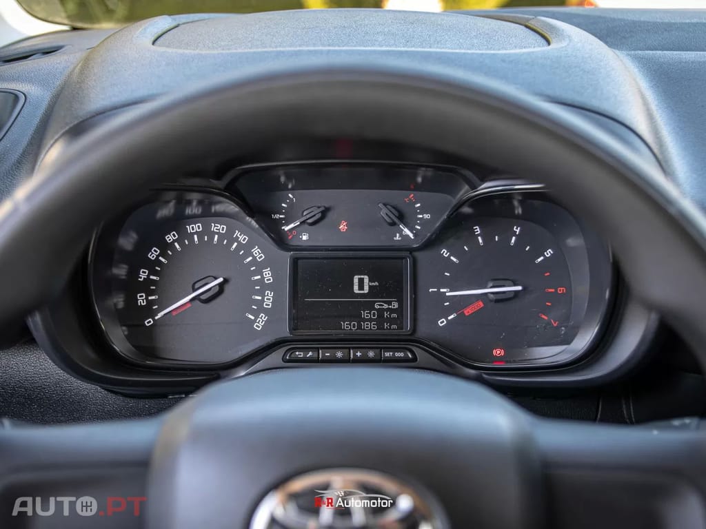 Toyota Proace Proace City 1.5D L1 Comfort - IVA DEDUTÍVEL