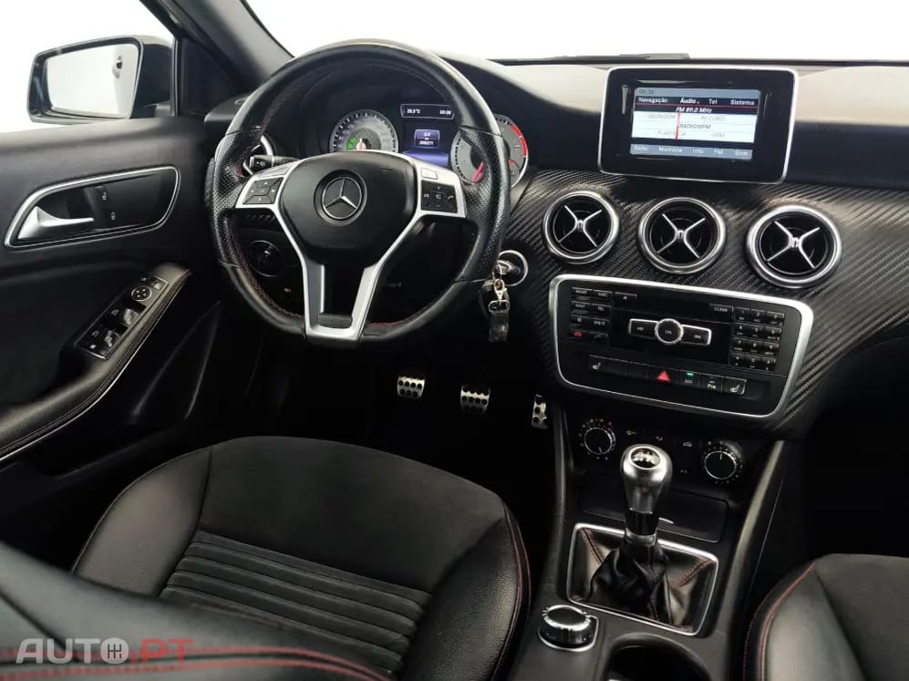 Mercedes-Benz A 180 (BlueEFFICIENCY) AMG Sport