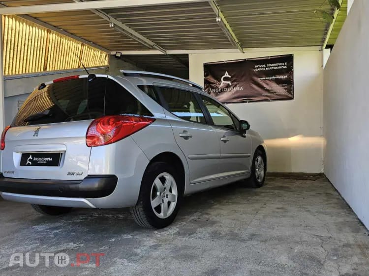 Peugeot 207 SW 1.4 VTi Sportium