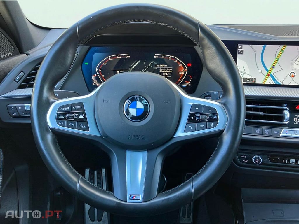 BMW 118 i Pack Desportivo M Auto