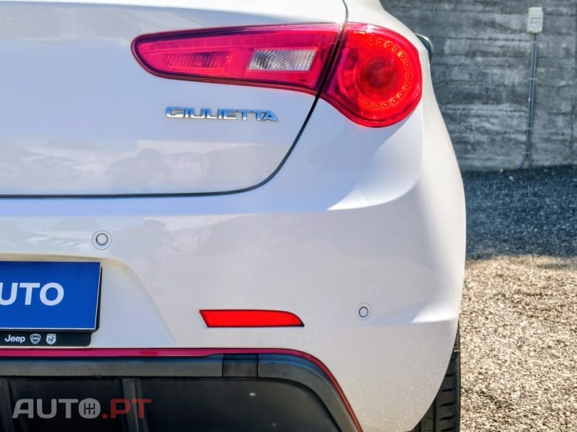 Alfa Romeo Giulietta 1.6 JTDm Sport J18 TCT