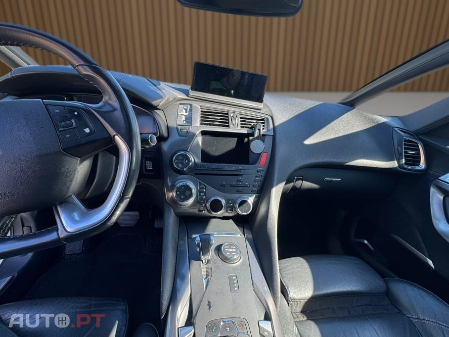 Citroen DS5 2.0 HDi Hybrid4 Sport Chic CMP6