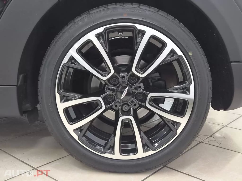 MINI One 5P ONE D BODY-KIT JCW