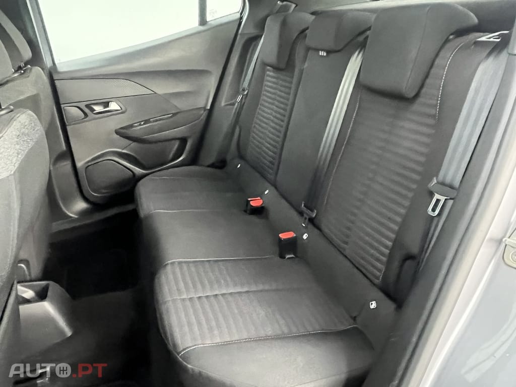 Peugeot 2008 1.2 PureTech Active Pack