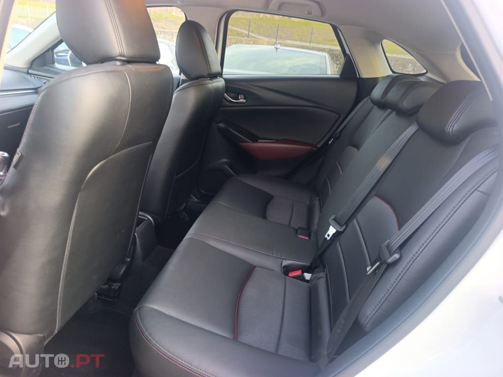 Mazda CX-3 1.5 Sky.Special Edition Navi