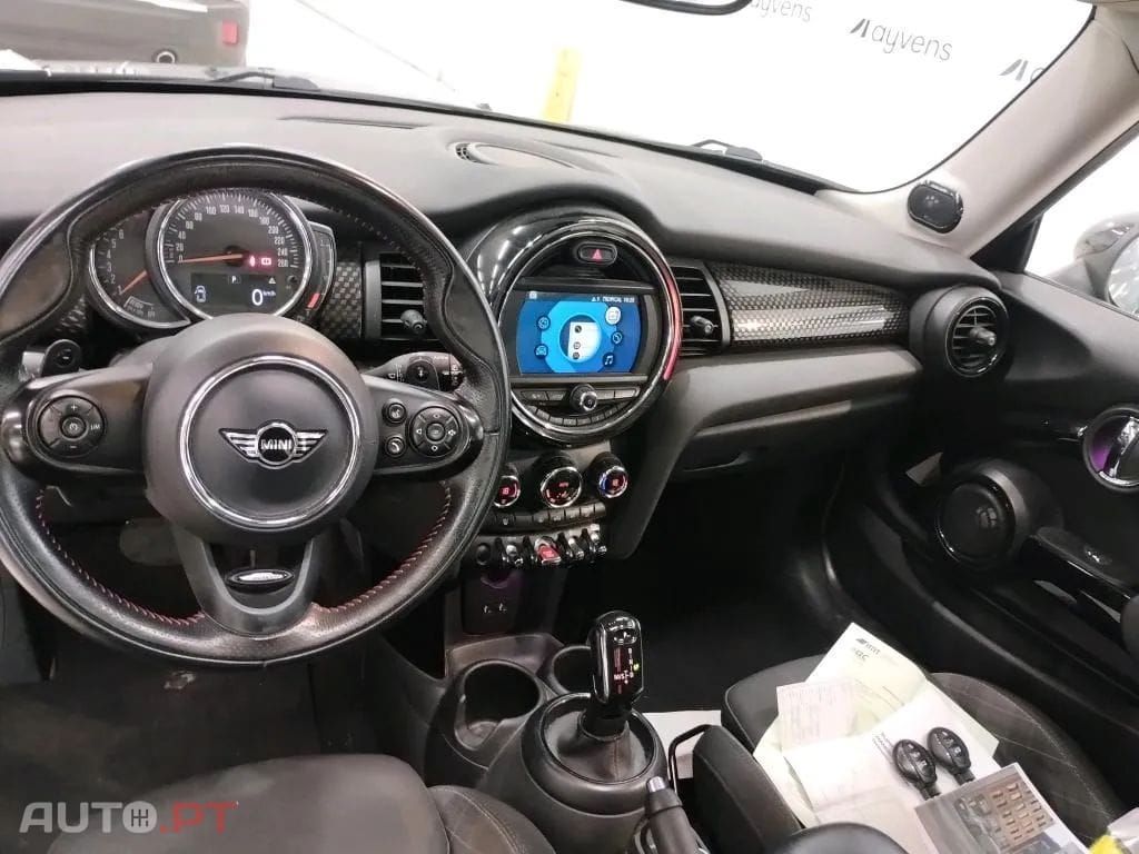 MINI Cabrio Cooper S Auto Desportiva