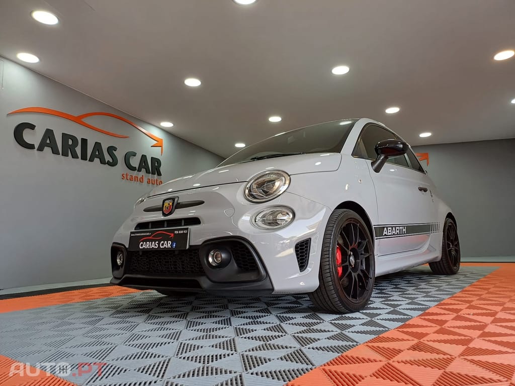 Fiat 500 Abarth 595 Competizione 70 anos