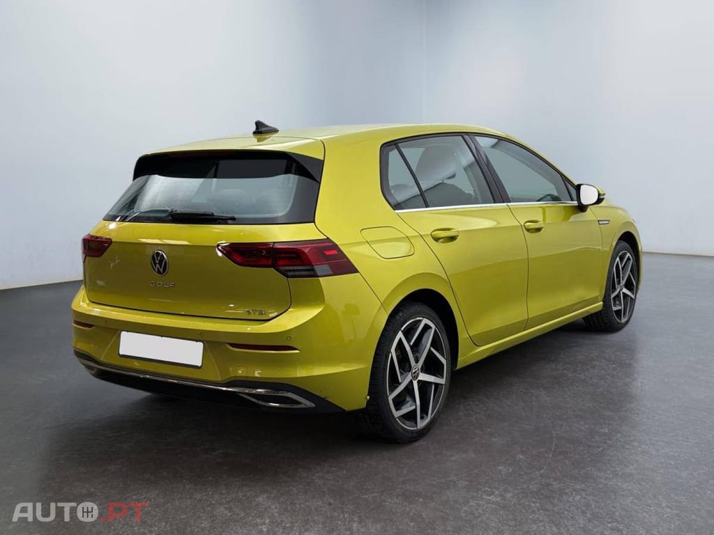Volkswagen Golf 1.5 eTSI OPF Style DSG