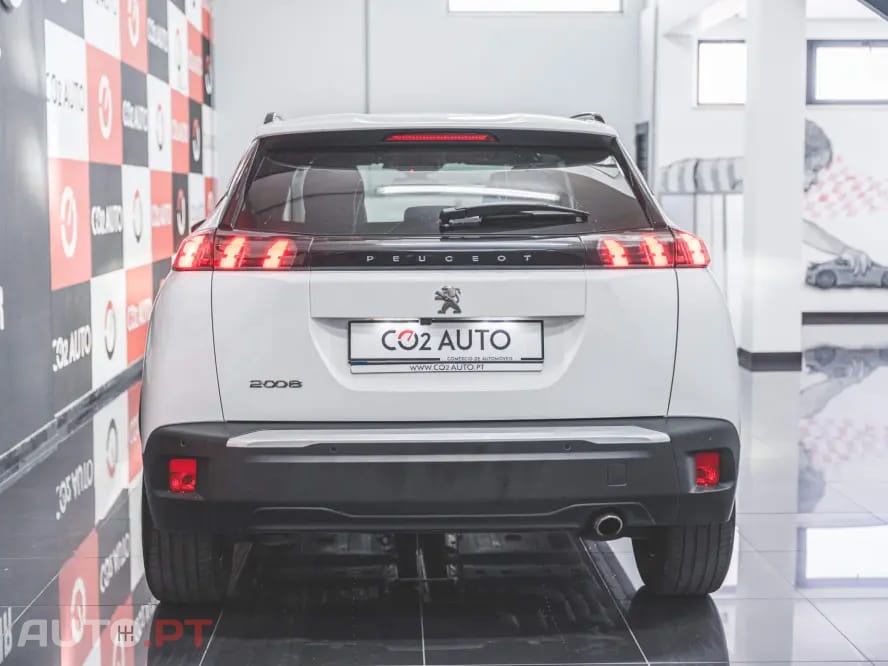 Peugeot 2008 1.5 BlueHDi Allure Pack EAT8