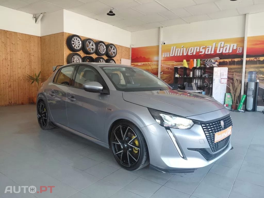 Peugeot 208 1.2 PureTech GT