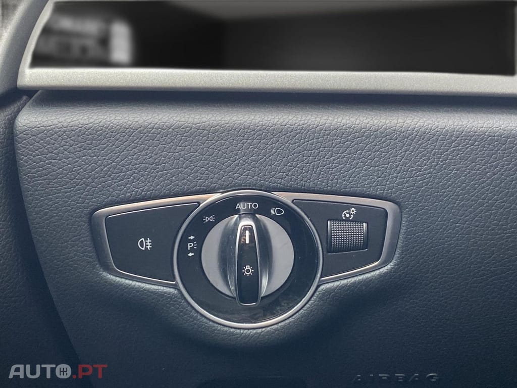 Mercedes-Benz E 300 de Avantgarde