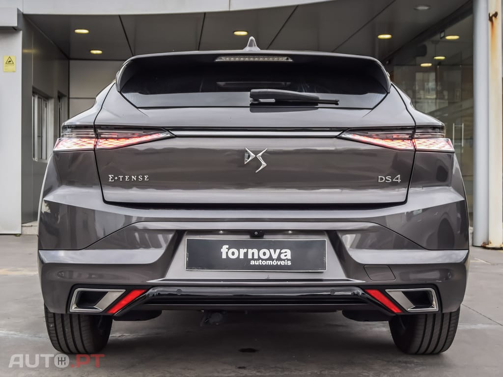 DS DS4 E-Tense Rivoli EAT8