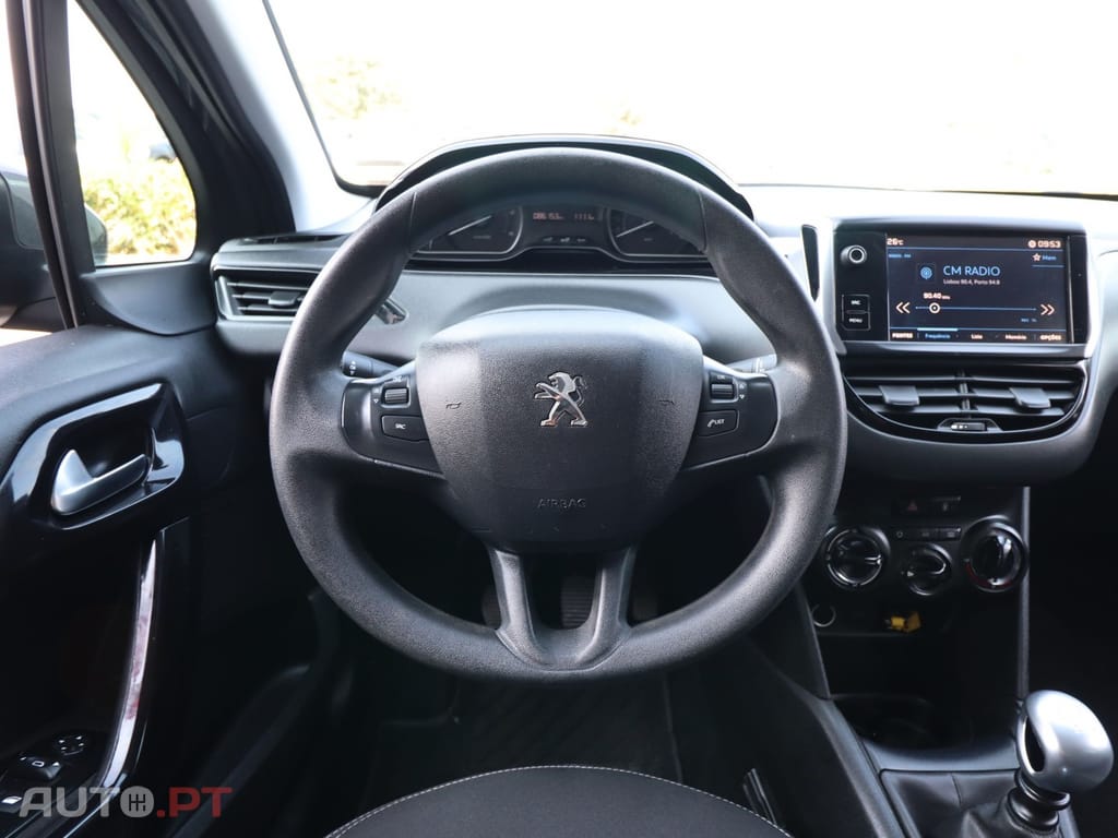 Peugeot 208 1.5 Hdi — fotografia 12