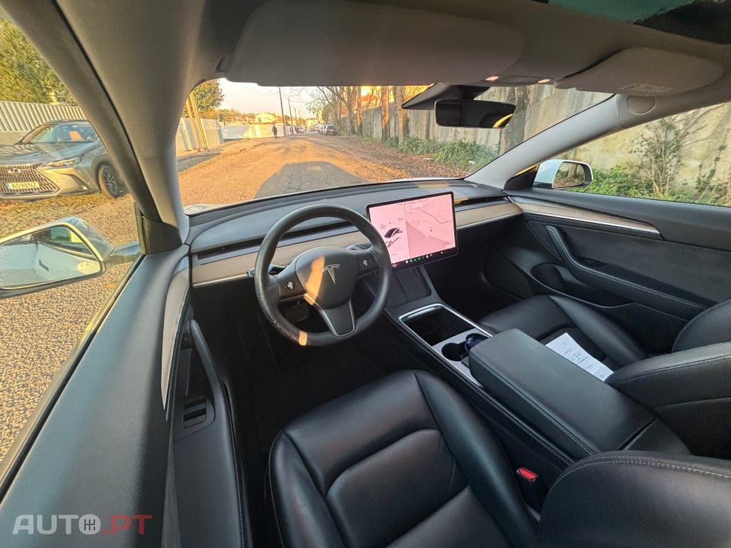 Tesla Model 3 Long Range AWD Dual Motor